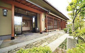 宝生閣